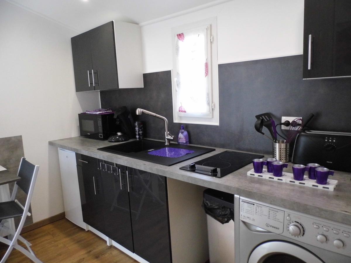 Appartements Dans Villa Privee Avec Piscine, Jardin, Parking Clos, Wifi, Climatisation ميرويْ المظهر الخارجي الصورة