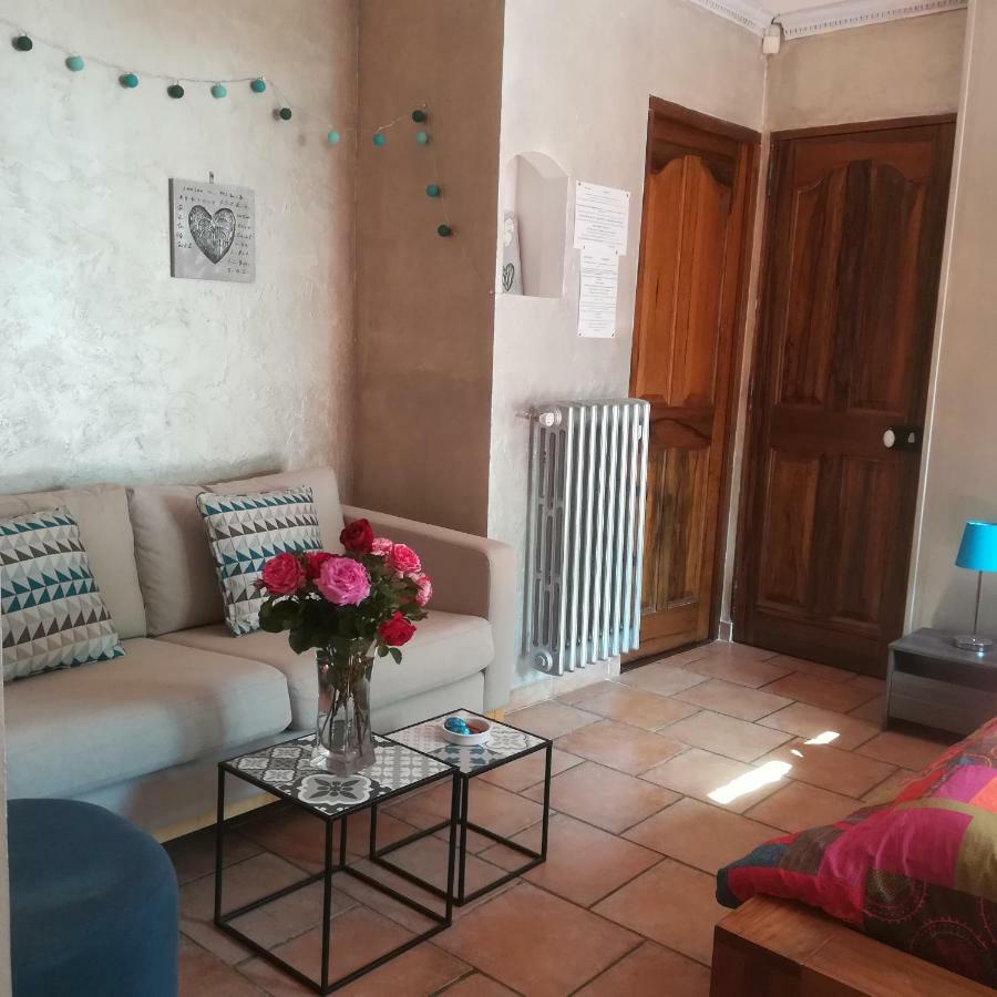 Appartements Dans Villa Privee Avec Piscine, Jardin, Parking Clos, Wifi, Climatisation ميرويْ المظهر الخارجي الصورة