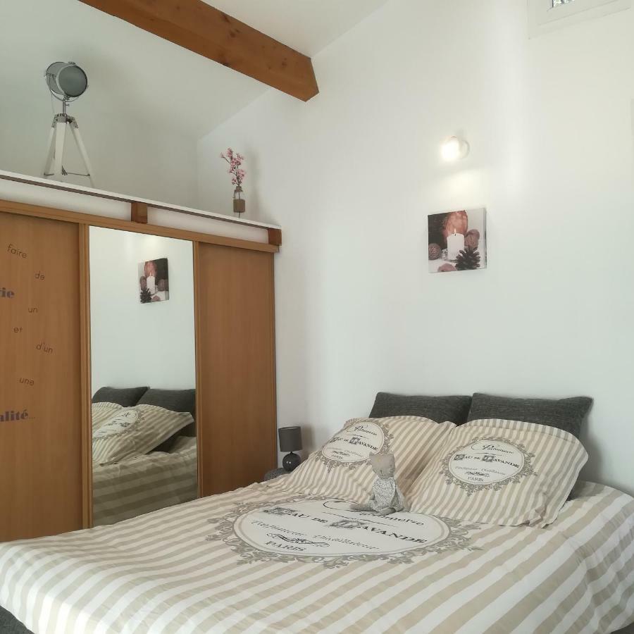 Appartements Dans Villa Privee Avec Piscine, Jardin, Parking Clos, Wifi, Climatisation ميرويْ المظهر الخارجي الصورة